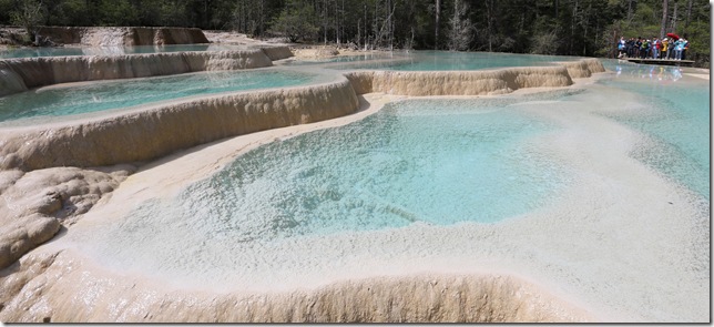 庞铮铮--九寨沟旅游环境正常
